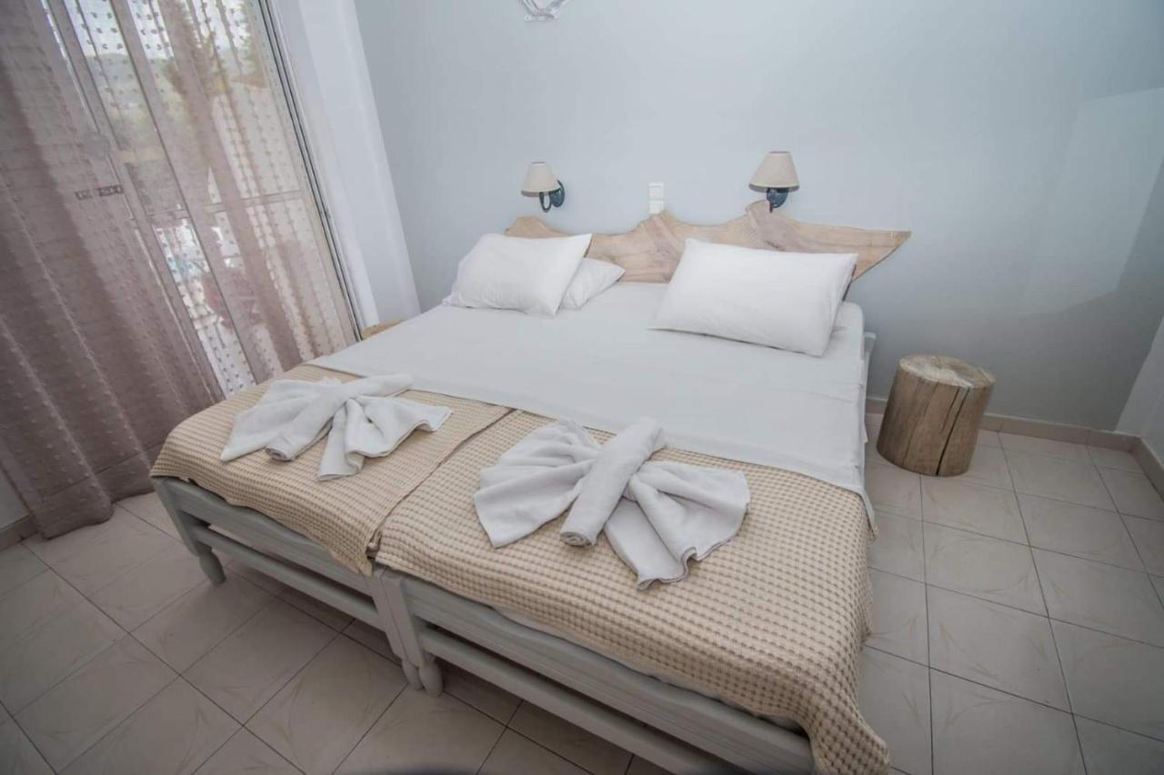 Alexandros Aparthotel Poros Town Exterior photo